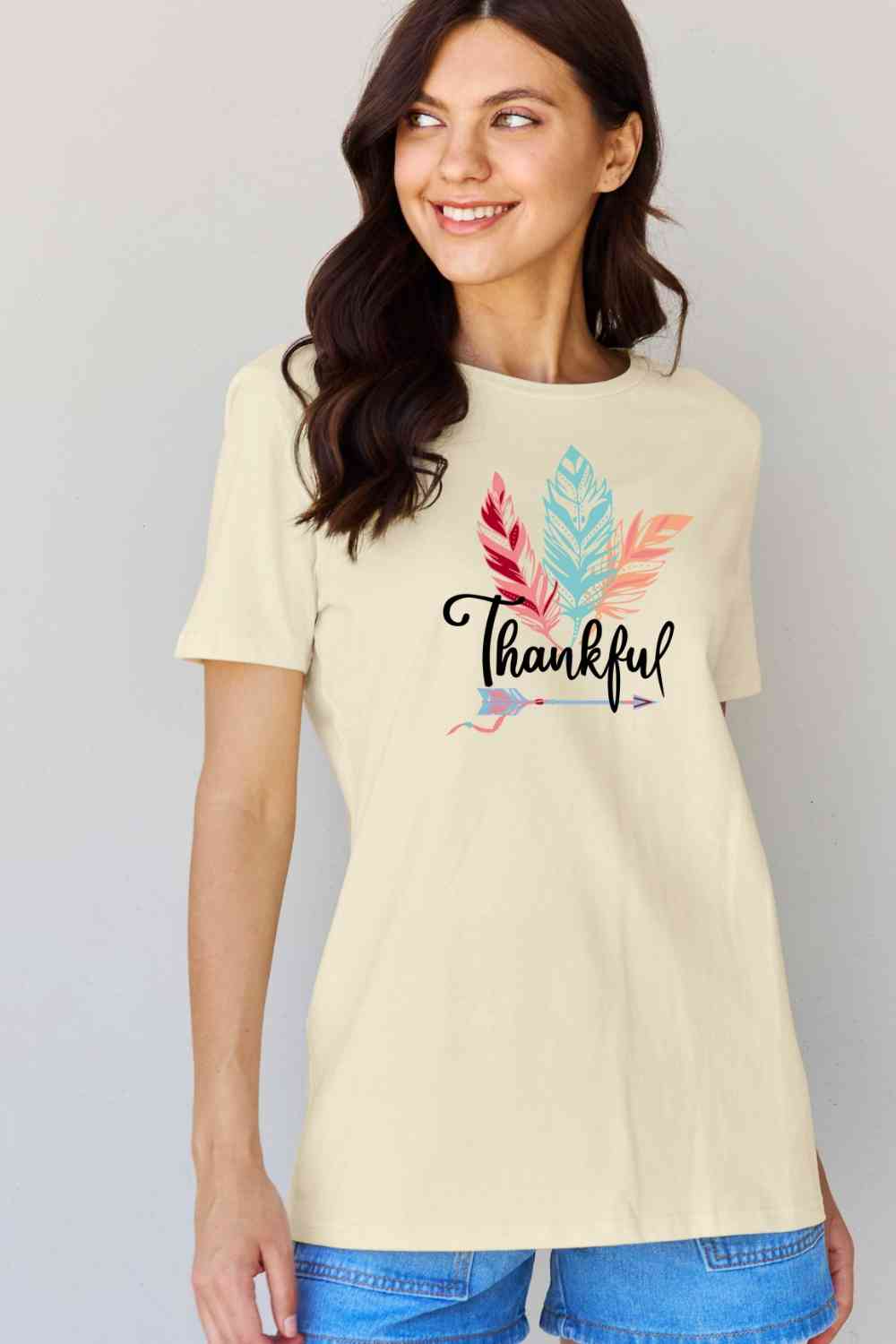 Thankful Graphic T-Shirt - Ashley's Artistries